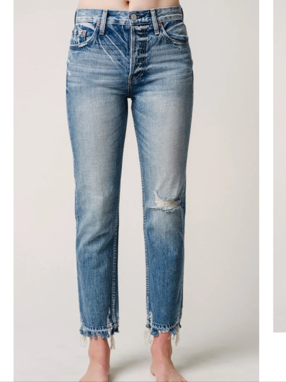 Trave  Constance Straight Tapered Button Fly Sz28 | Like New -